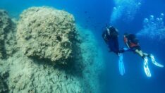 Su altı uçurumları derin dalış tutkunlarını ağırlıyor