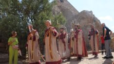 Tarihi Akdamar Kilisesi’nde 10’uncu ayin