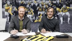 Vitesse’nin yeni teknik direktörü Cocu oldu