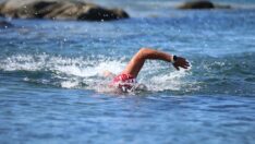 Yüzücü Alper Sunaçoğlu’ndan Gaziler Günü’nde rekor denemesi