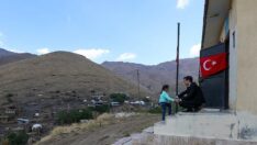 6 yaşındaki Zilan haber olunca mezradaki okul açıldı, öğretmen atandı