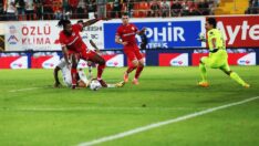 Alanyaspor Antalyaspor maçında gol yağmuru