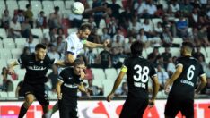 Altay ateşe düştü