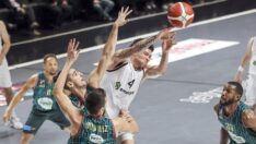 Beşiktaş evinde Pınar Karşıyaka’ya yenildi