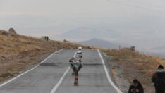 Hasan Dağı tüm dünyadan gelen kaykaycılarla renklendi