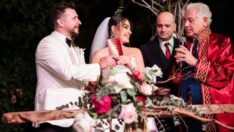 İbrahim Tatlıses kızı Dilan’a altın kemer taktı