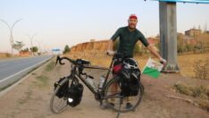 İsviçre’den Türkiye’ye bisikletle geldi