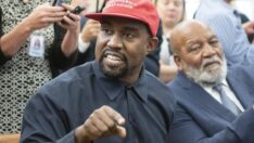 Kanye West, sosyal medya platformu Parler’i satın alıyor