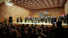 Madenciler için çaldılar