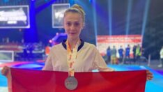 Merve Dinçel gümüş madalya kazandı