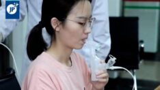 Pipetle içilen Covid-19 aşısı yaptılar