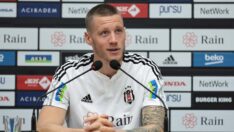 Weghorst, Fenerbahçe maçında kaçırdığı golleri unutamıyor