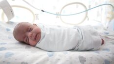 600 gramla hayata tutundu