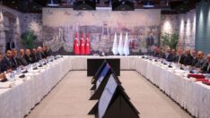 Bakan Nebati, inşaat sektörü temsilcileriyle görüştü