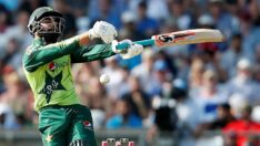 Bangladeş’i yenen Pakistan yarı finalde