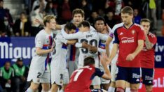 Barcelona 10 kişiyle kazandı