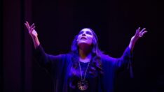 “Bir Gecede Binbir Gece, Bin Şems, bir Celaleddin”