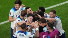 İngiltere Galler’i ikinci yarıda dağıttı! Tur biletini kaptı..