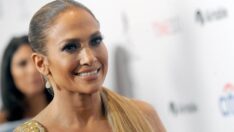 Jennifer Lopez sosyal medya hesaplarını kararttı: Tüm paylaşımlarını sildi