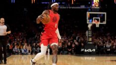 NBA’de gecenin sonuçları! LeBron galibiyiyetle döndü, Giannis ve Grant şov yaptı