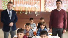 Öğretmenden, öğretmen olan eski öğrencisine sürpriz