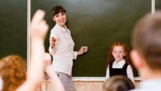 Öğretmenler Günü ne zaman, resmi tatil mi?