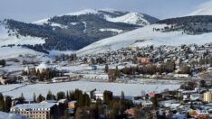 Sarıkamış beyaza büründü