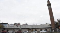 Ulu Camii’nin minaresi için restorasyon uyarısı