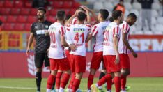 Ümraniyespor Efeler 09 FK karşısında farka koştu