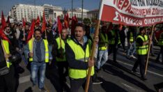 Yunanistan’da ücret ve enflasyon isyanı: Genel grev hayatı durdurdu