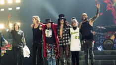 Guns N’ Roses, Teksas’taki bir silah dükkanına dava açtı