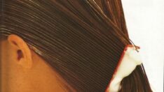 Saçlarınızın daha sağlıklı olması için bu rutini deneyin!