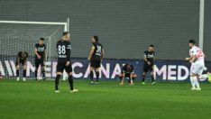 Altay evinde Pendikspor’a farklı mağlup