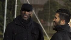 Antalyaspor antrenmanına Sol Campbell’dan sürpriz ziyaret