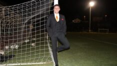 Bir dönem top koşturduğu takımın başkanlık koltuğuna oturdu