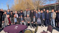 Çiftçilerden ‘ölmedik, sürünüyoruz’ isyanı