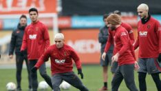 Galatasaray’da, Hatayspor maçı öncesi üç eksik, dört yıldız kart sınırında