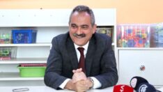 Milli Eğitim Bakanı Mahmut Özer sınavsız yüzlerce müdür atadı