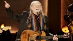 Ünlü şarkıcının kendi yaptığı ahşap kulübe 40 milyon TL’ye satıldı