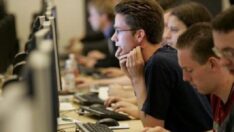 Yüksek lisans öğrencileri ödevlerini yapay zekaya yaptırdı