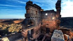 Zerzevan Kalesi turistleri büyülemeye devam ediyor