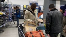 Fenerbahçeli Enner Valencia depremzedeler için yardım alışverişi yaptı