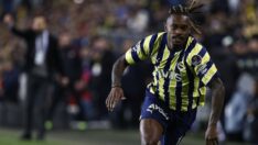 Fenerbahçeli Lincoln Henrique, çocuklu bir aileye evini açtı