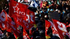 Fransa’da emeklilik reformuna karşı 3. kitlesel grev başladı