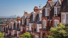 İngiltere’de konut fiyatları bir yılda yüzde 1,9 arttı