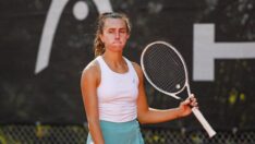 İpek Öz maça Türk bayrağıyla çıktı