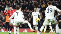 Manchester United bir puanı kurtardı