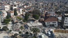 Matwe Middelkoop’tan depremzedelere destek