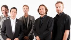 Pearl Jam’den depremzedelere destek