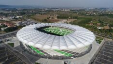 Sakaryaspor ile Kocaelispor, deprem bölgesine yardım maçı yapacak